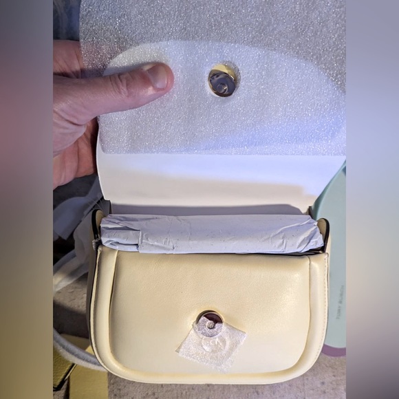 Kate spade crossbody bag - Picture 2 of 2